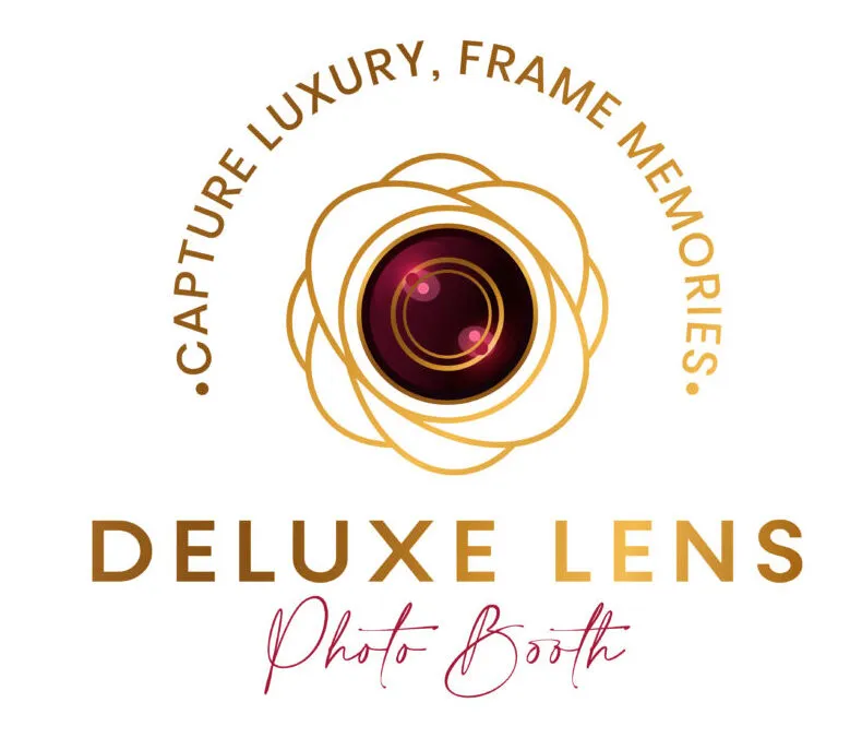 Deluxe Lens Photo Booth
